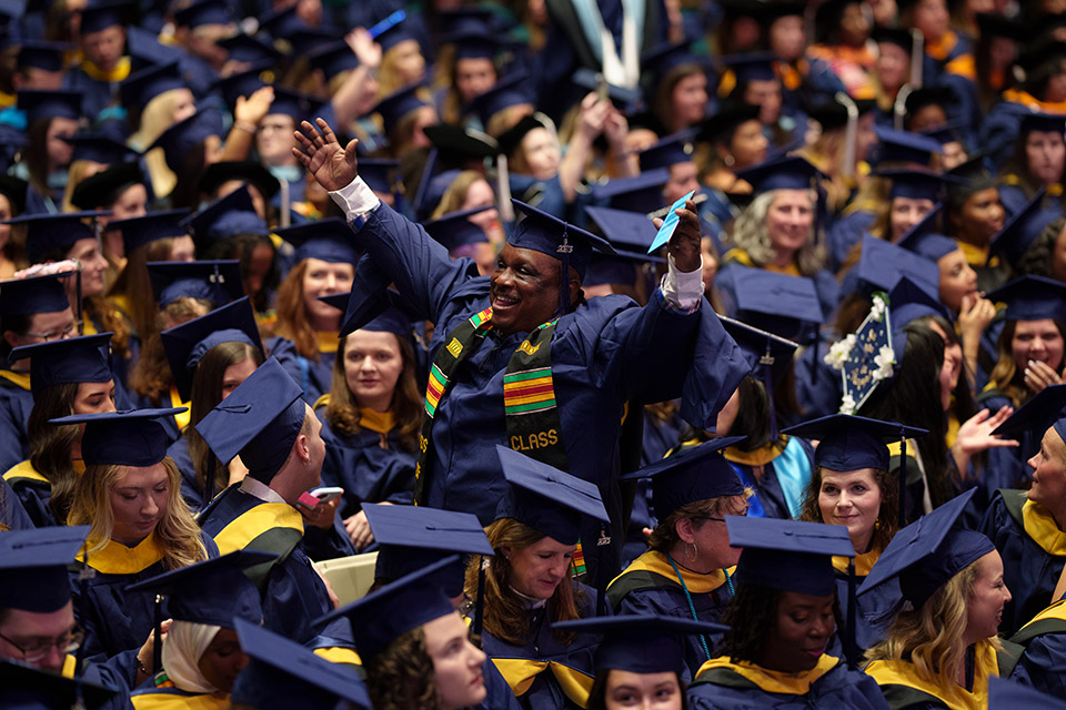 Simmons 2023 Graduate Commencement Ceremony Instills Legacies of