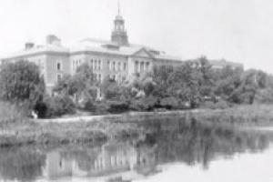 Historical photo of the Simmons main college building