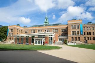 The Main College Building on the Simmons University campus