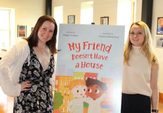 Maggie Spadaro '25 and sister Jen Spadaro at a recent book event.