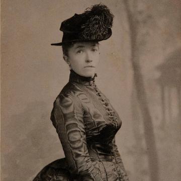 Boston-based art collector Isabella Stewart Gardner, c. 1888, courtesy of Wikimedia Commons