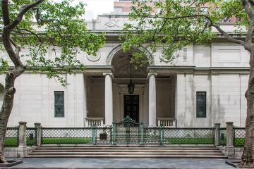 Morgan Library and Museum, New York. Photograph by Mike Peel, courtesy of Wikimedia Commons and Creative Commons.