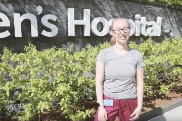 Caroline Aspinwall ’25 standing outside of Boston Children's Hospital